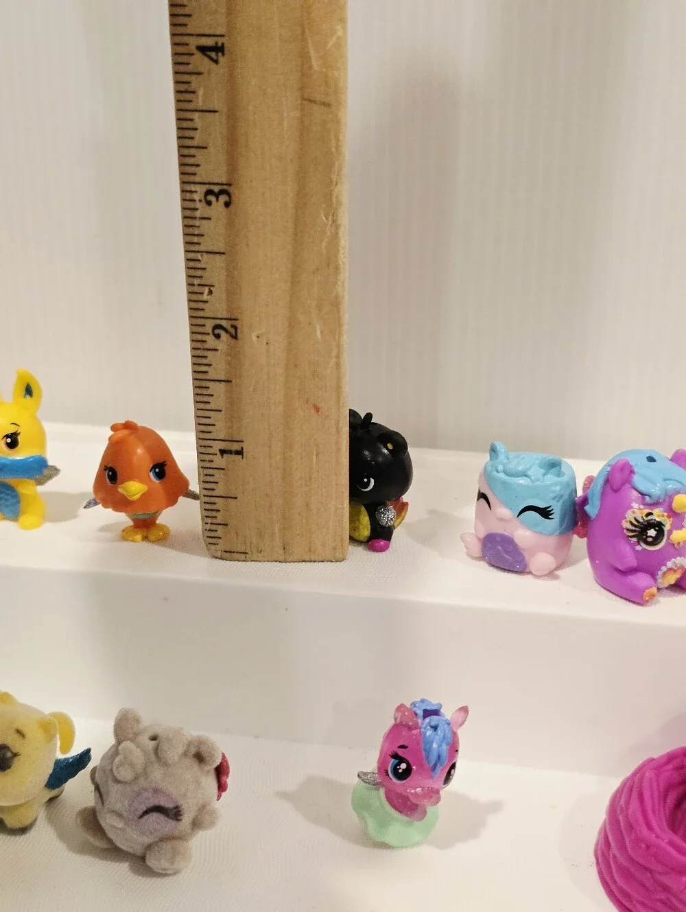Hatchimals CollEGGtibles Mini Figure Set